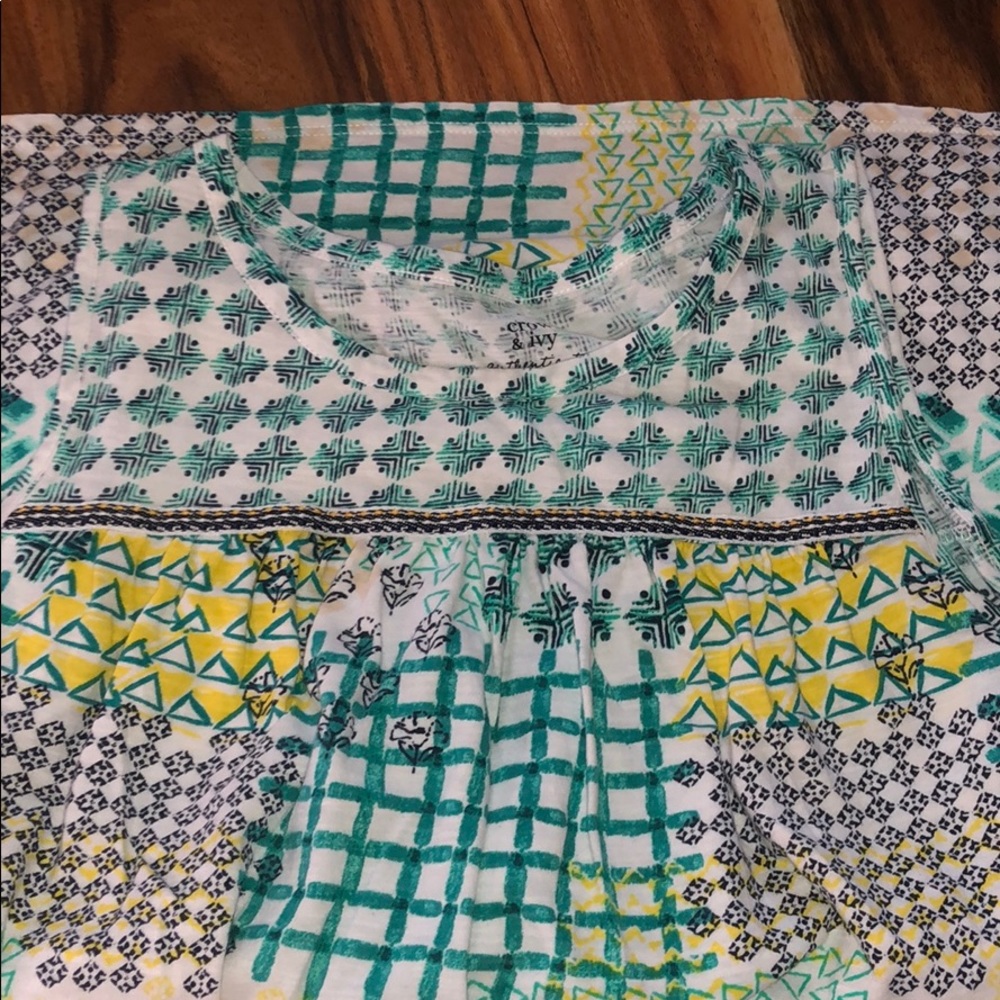 Crown and ivy shirt